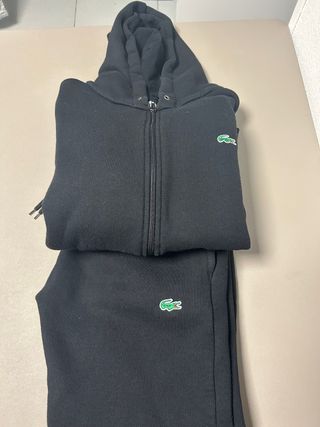Conjunto chándal Lacoste negro