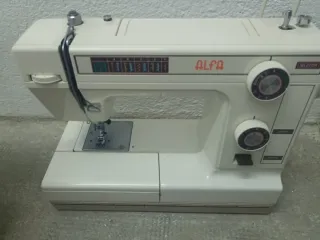 Máquina de coser Alfa 340/341