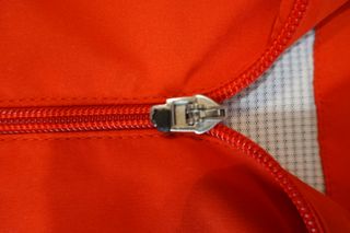 Chaqueta deportiva New Balance Roja/Negra XXL