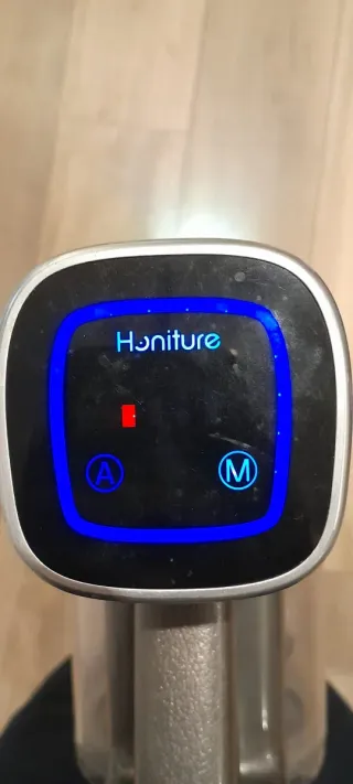 Aspiradora de mano con accesorios
