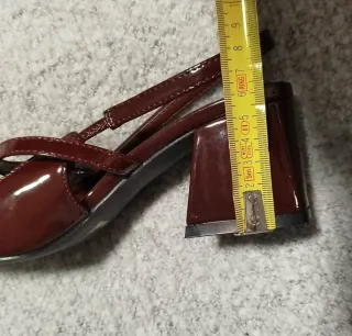 Zapatos charol burdeos Talla 36