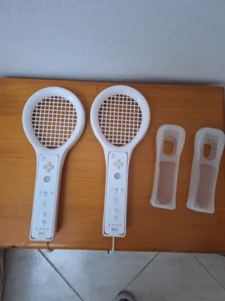 Consola Xbox 360 + Mandos y Accesorios