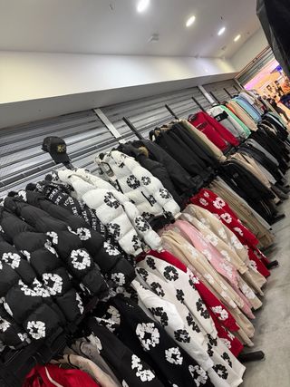 Módulos Percheros Tienda Ropa Metal