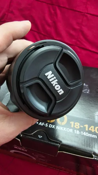 Obiettivo Nikon AF-S DX NIKKOR 18-140mm VR
