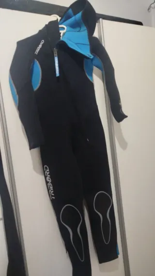 Traje de neopreno Tribord con capucha