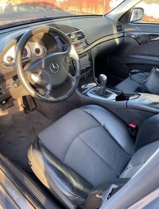 Mercedes-Benz Clase E 2003