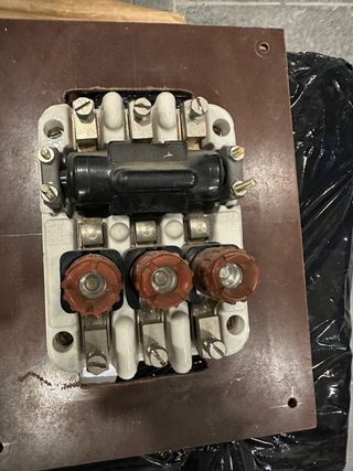 Interruptor Seccionador V380 ART.0653