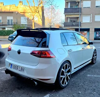 Volkswagen Golf 2016