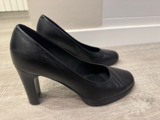 Zapatos de tacón Geox negros