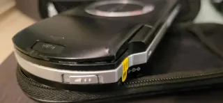 Sony PSP 1004 Negra + Funda y FIFA 07