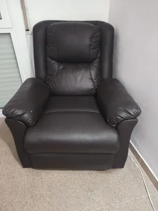 Sillón masajeador de piel sintética