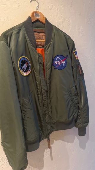 Chaqueta Bomber Alpha Industries NASA