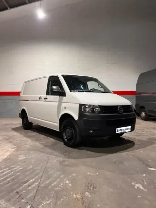 Volkswagen Transporter T6 L1 2015