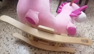Unicornio - Balancín rosa para bebé