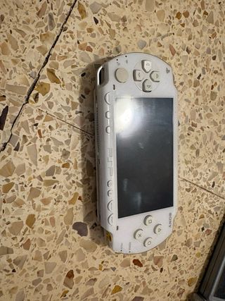 Psp Sony Blanco + Juegos