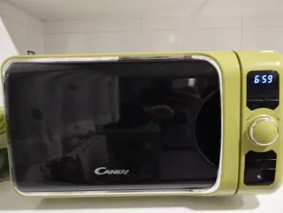 Microondas Candy Verde