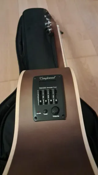 Guitarra Electroacústica Nueva
