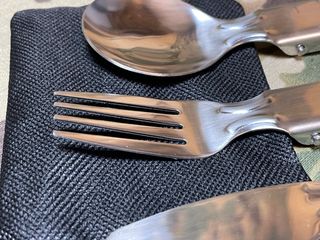 Set cubiertos de acero plegables