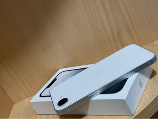 iPhone 16e 128GB Bateria 100% Casi Nuevo