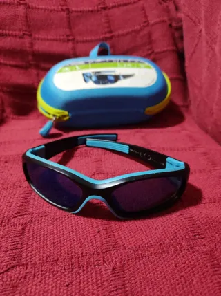 Gafas de sol ORAO para niños.