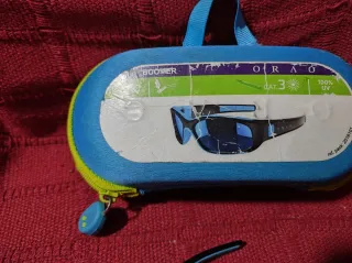 Gafas de sol ORAO para niños.