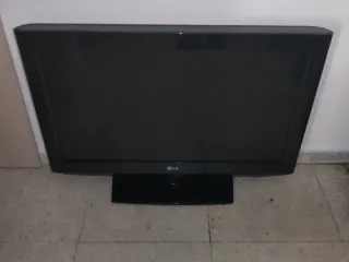Televisión LG 32 Negra