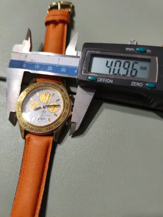 Reloj Lorus Quartz Alarm Chronograph