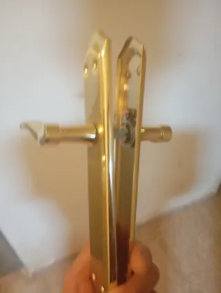 Manilla Placa Dorada