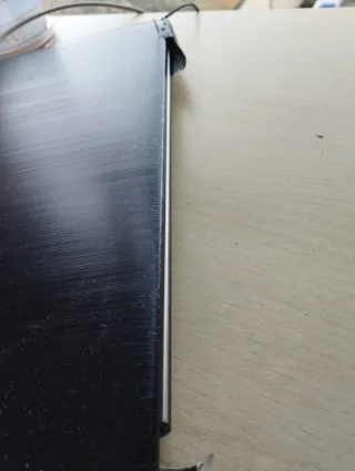 Portátil Asus 7ª Gen ( Mal de bisagras). OFERTA