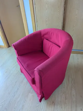 Sillón sofá individual rojo