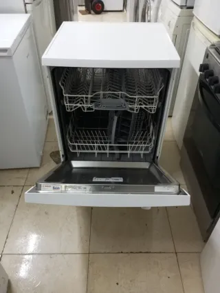 Lavavajillas Bosch Blanco con 6 mes garantia