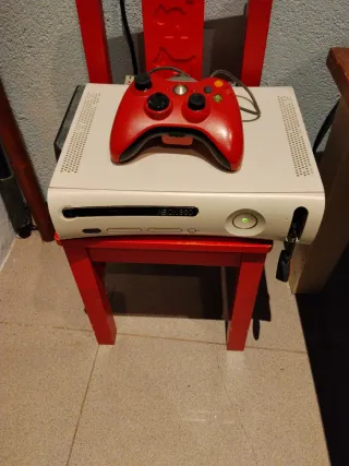 Consola Xbox 360 Microsoft Roja y Blanca