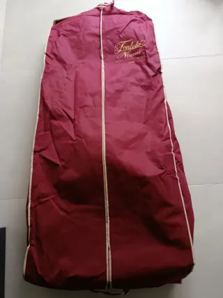 Vestido de Novia Atelier Diagonal  con Cancán