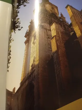 Un país sorprendente. Monumental y sacro