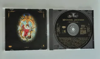Michael Jackson History y Dangerous CDs