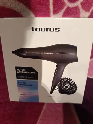 Secador de pelo Taurus 2200W