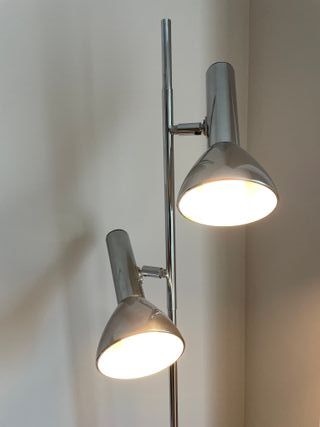 Lámpara de pie vintage metal