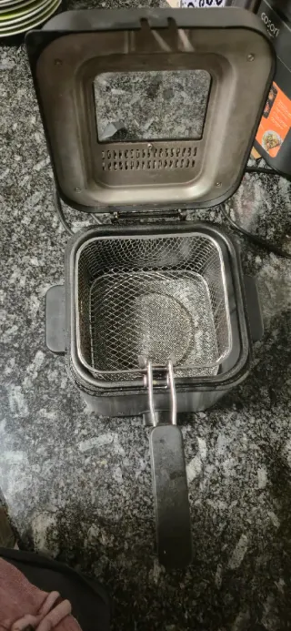 Freidora Cecotec 1.5L