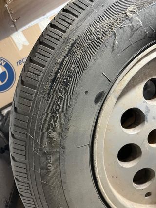 Llanta Jeep Cherokee