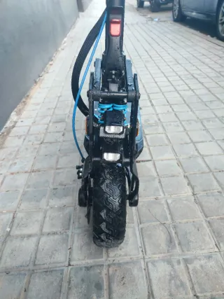 Patinete Eléctrico B-MOV5