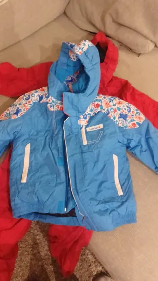 Chaqueta esquí niño T4 azul y roja