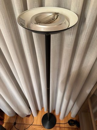 Lámpara de pie negra 1.80m