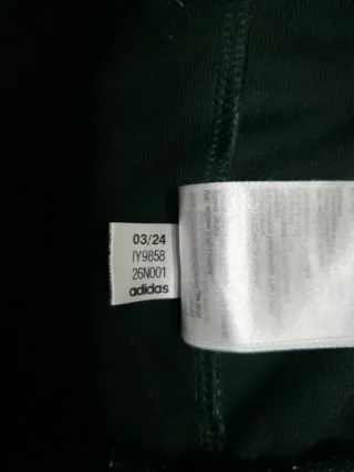 Chaqueta Adidas Negra y Gris