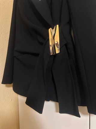 Blazer Zara Negro con Hebilla Talla M