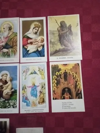 Santini devozionali religiosi