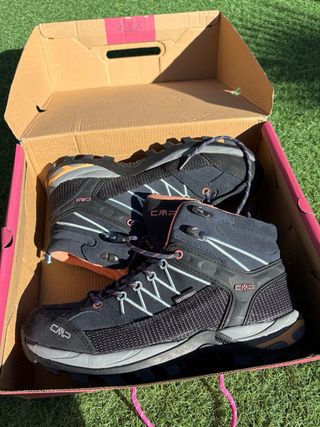 Botas de montaña CMP impermeables