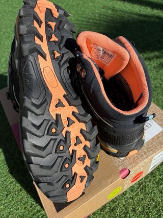 Botas de montaña CMP impermeables