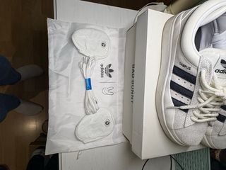 Adidas Campus Bad Bunny blanco negro