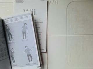 Wii Balance Board + juego Wii Fit Plus