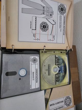Kit de Orientación Dharma Initiative Perdidos caja